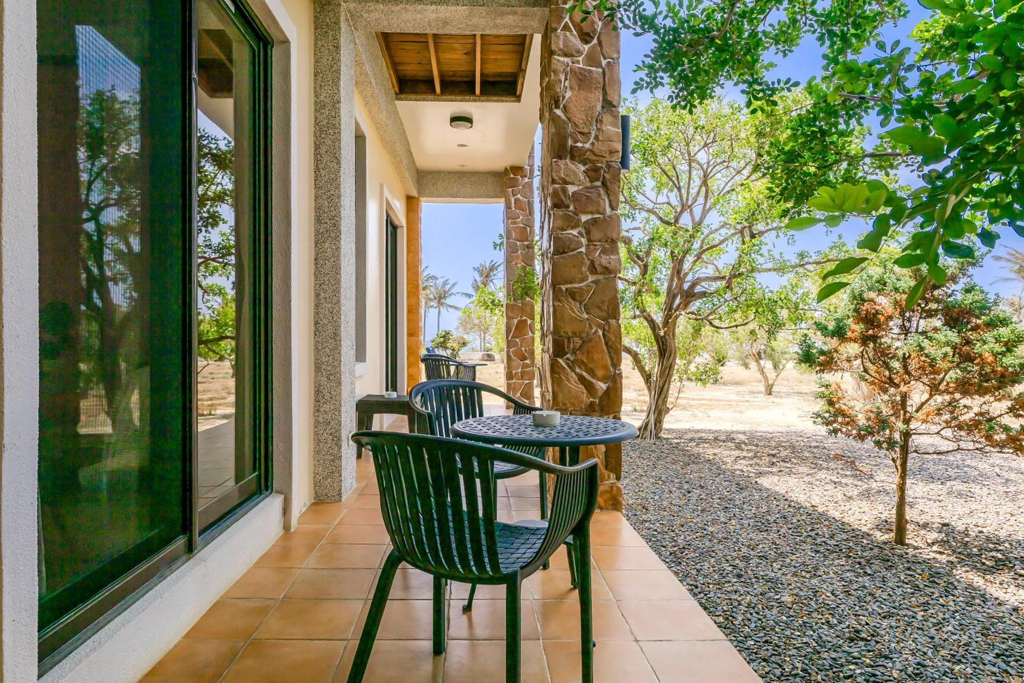 Southern Sun Homestay North Kenting Exterior photo